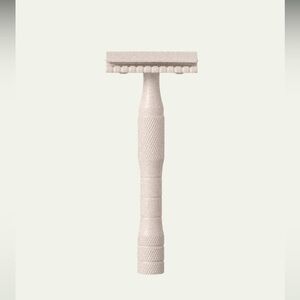 Well Kept Safety Razor - BNIB